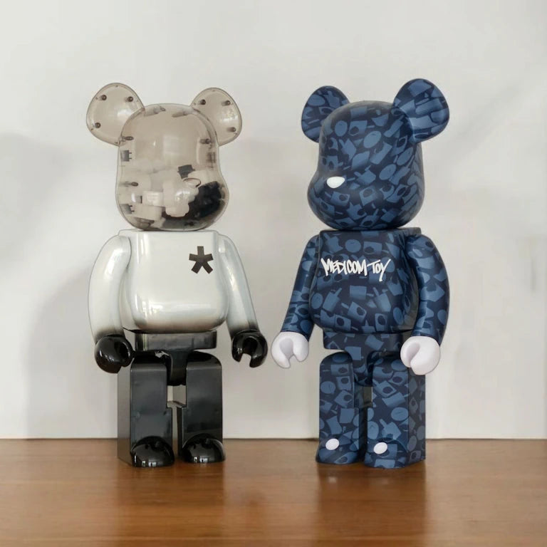 Zwei Designer Bearbricks (1000%) - Eric Haze und Stash