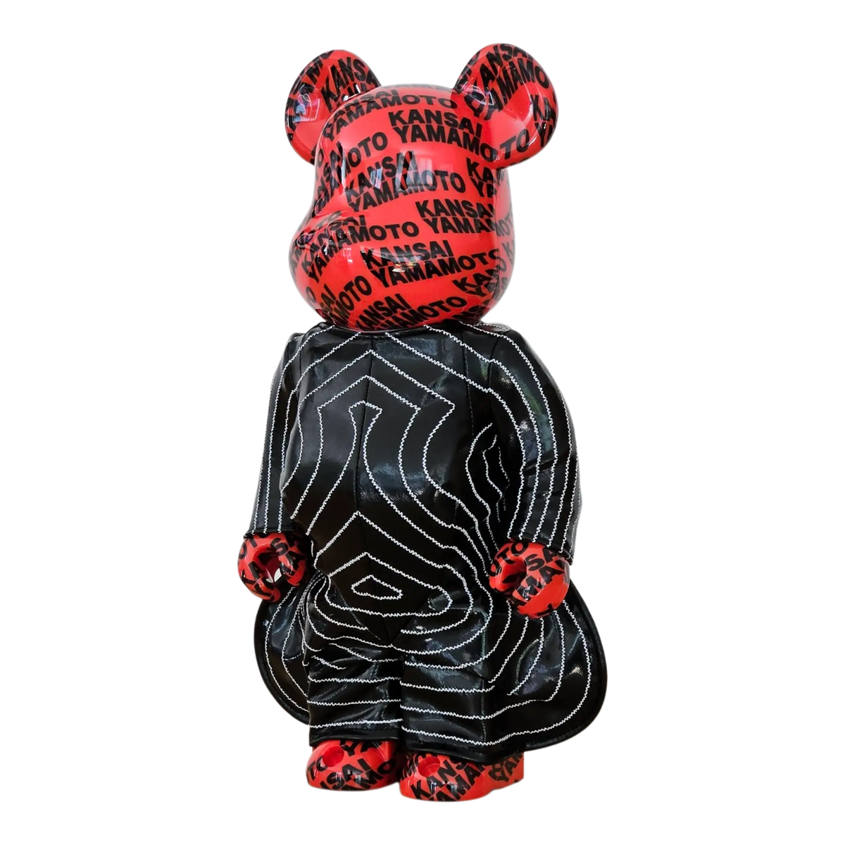 Bearbrick Kansai Yamamoto 'Tokyo Pop' 400% schräg