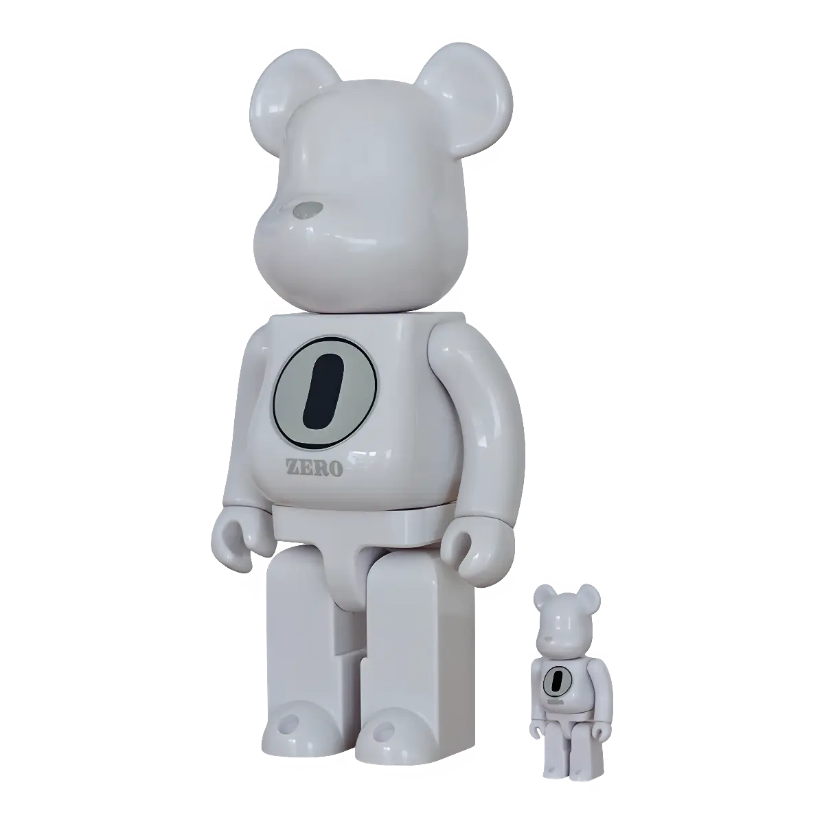 Bearbrick Robert Indiana × fragmentdesign White 100%+400% schräg
