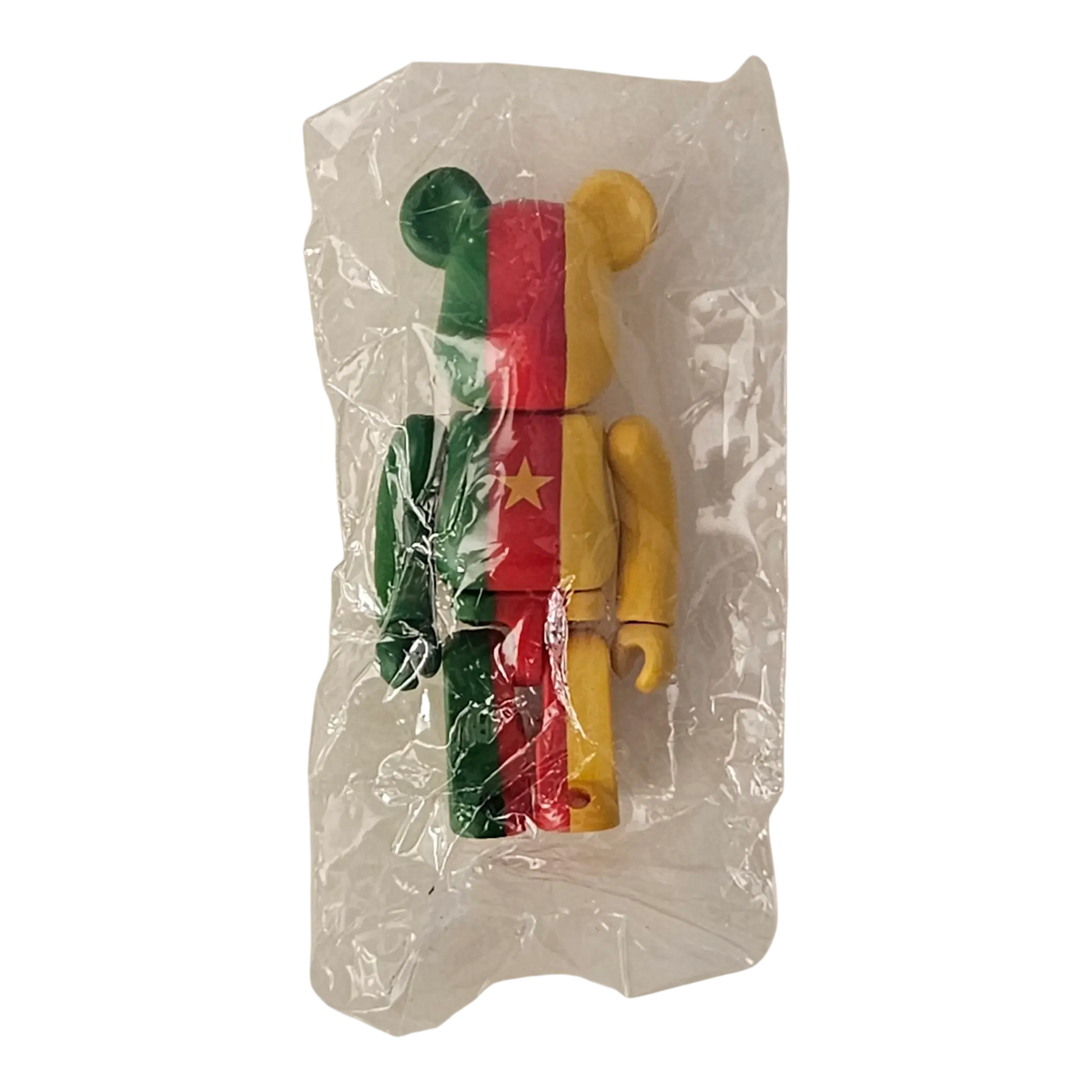 Bearbrick Series 25 Flag 'Cameroon' 100% in Folie
