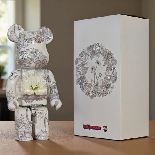 Bearbrick Flora Gerbera 400% mit Verpackung