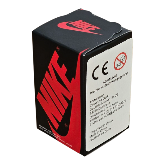 BE@RBRICK Michael Jordan 1985 Air Jordan "Playground" (100%)