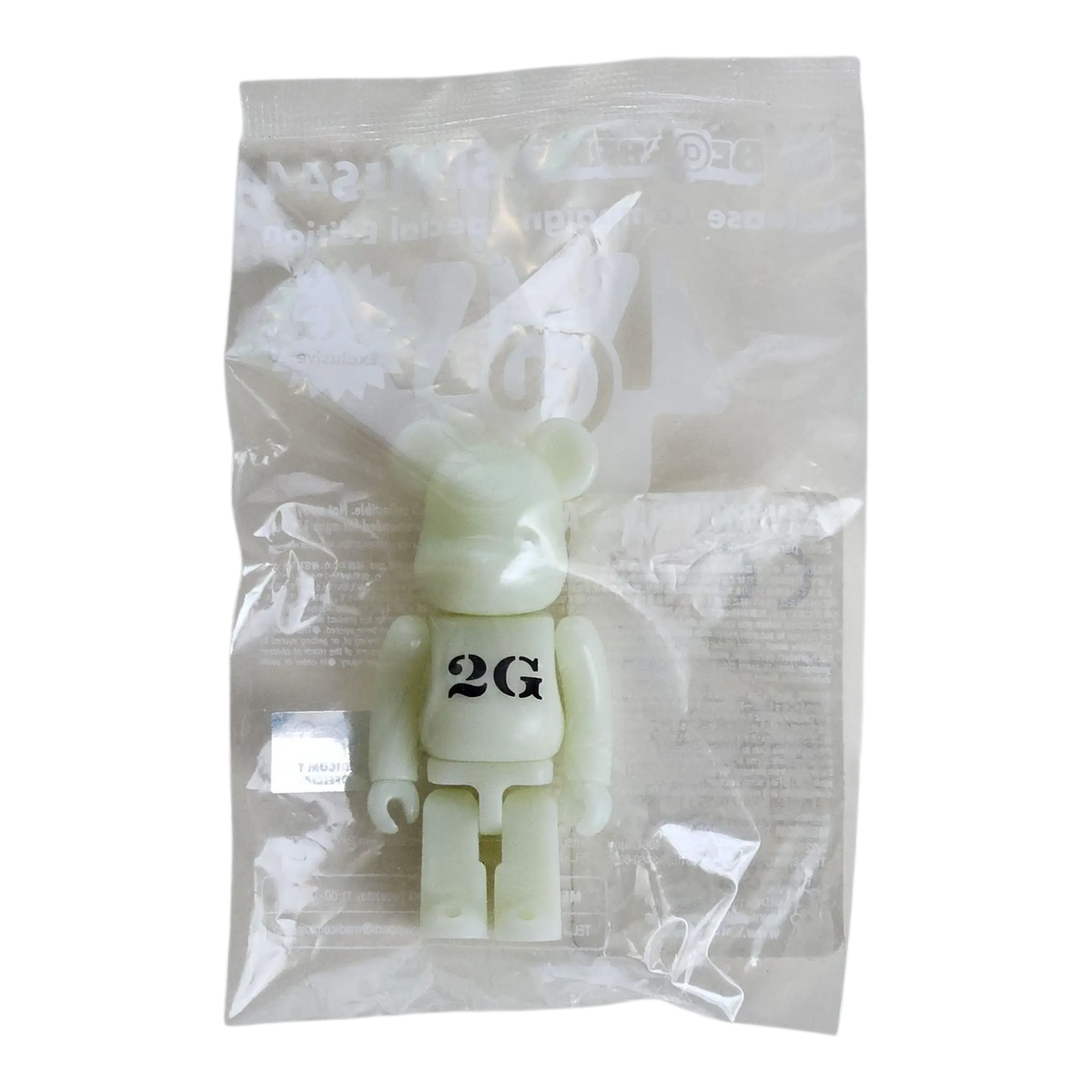 Bearbrick Series 44 Release Campaign Special Edition "2G" 100% in Folie