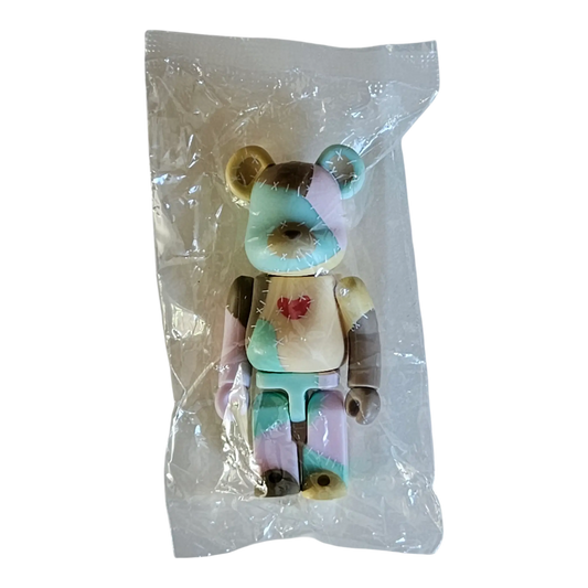 Bearbrick Series 50 Artist "amok" 100% in Folie