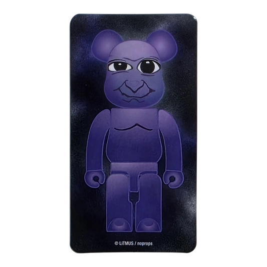 Bearbrick Series 51 "Ao Oni - The Horror of Blueberry Onsen" 100% SECRET Begleitkarte