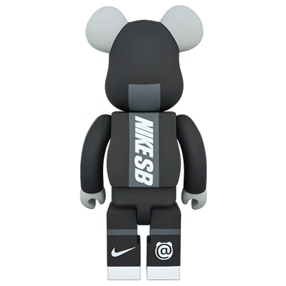 Bearbrick NIKE SB Black 100%+400% Herstellerbild 5