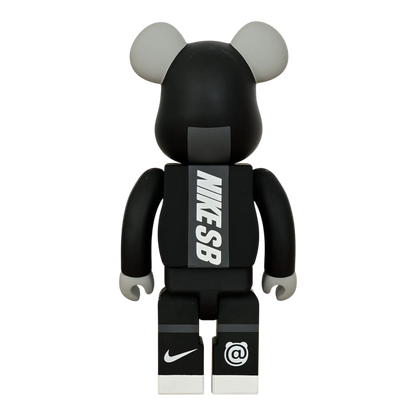Bearbrick NIKE SB Black 100%+400% Rückseite