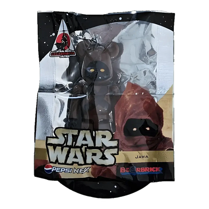 Bearbrick PEPSI.NEX × Star Wars - Jawa 70% in der Verpackung