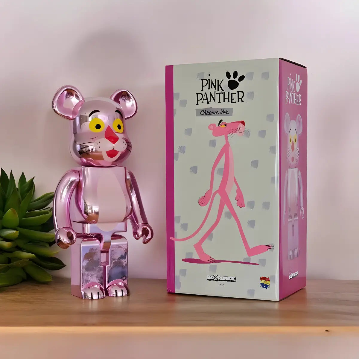 Bearbrick Pink Panther Chrome Version 1000% mit Verpackung