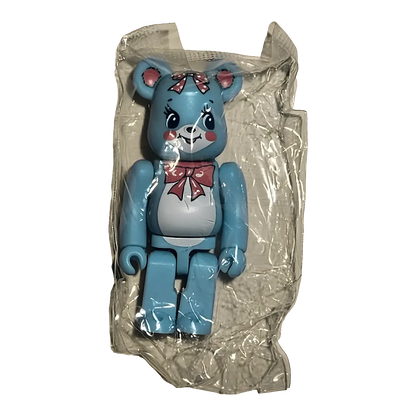 A Bathing Ape x Medicom Toy 100% Bearbrick A Bathing Ape x Medicom Toy 100% Bearbrick