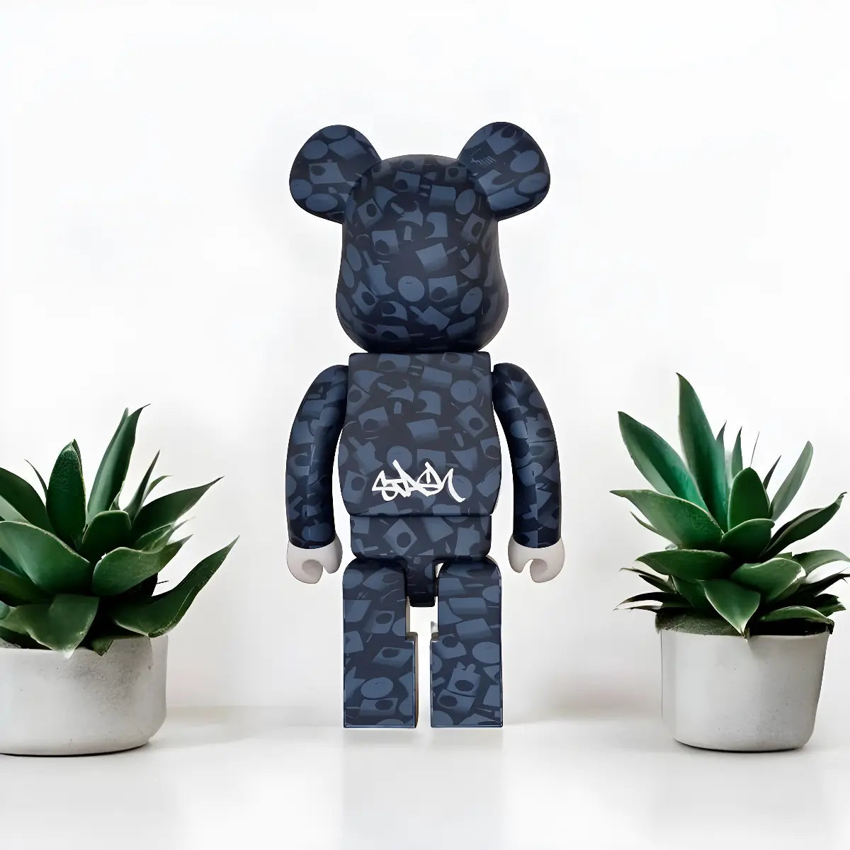 Bearbrick Stash 'Medicom Toy' 1000% Rückseite