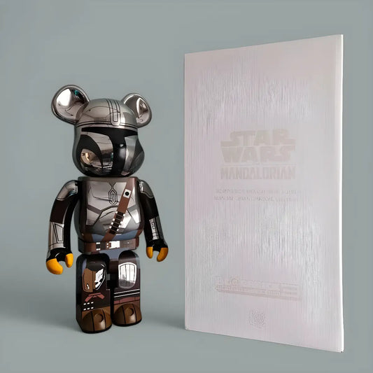 Bearbrick The Mandalorian Chrome Version 1000% mit Verpackung
