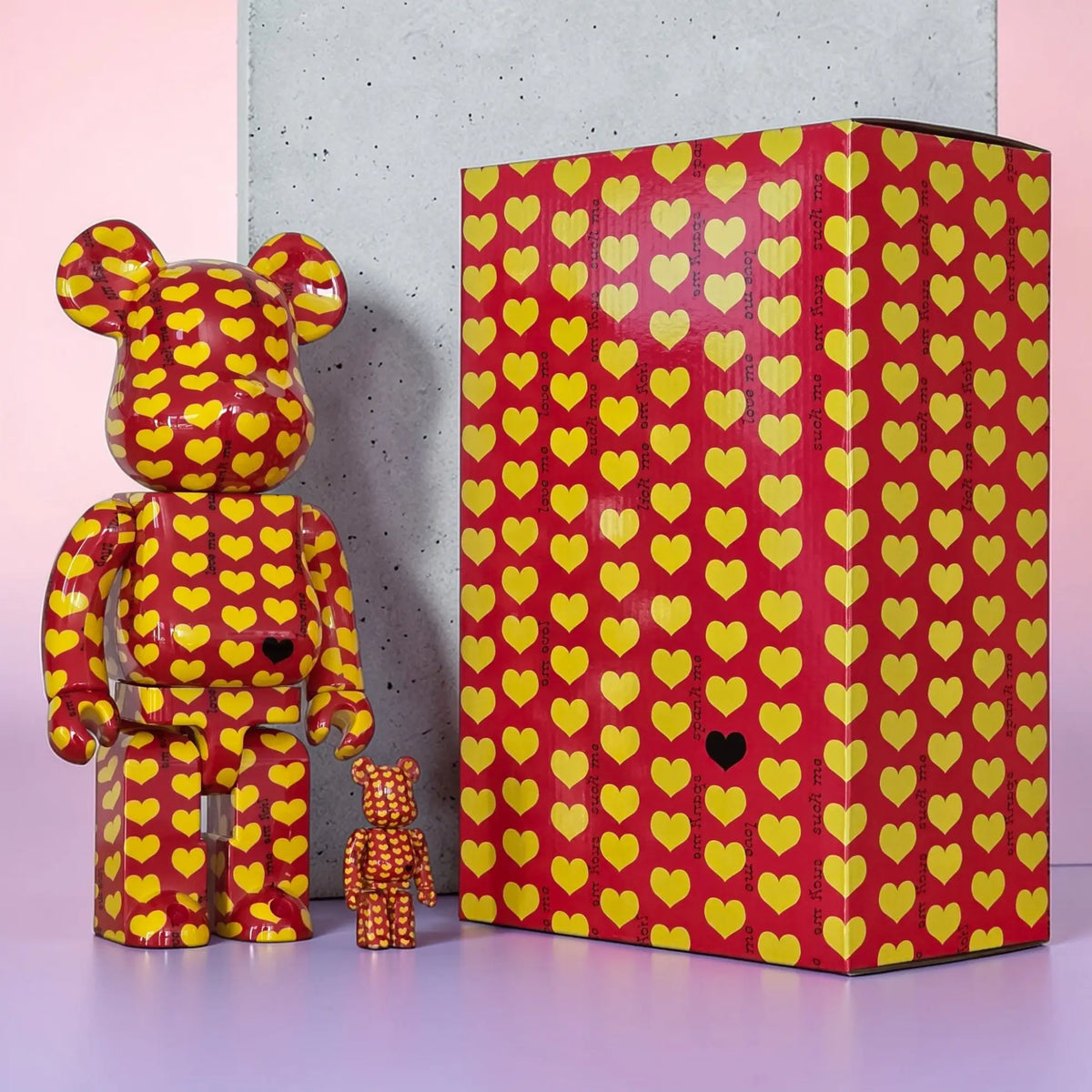 Bearbrick Amplifier Yellow Heart Reverse Version 100%+400% mit Verpackung