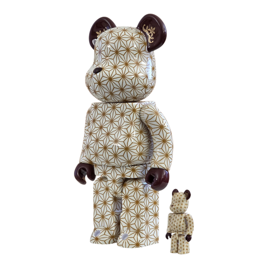 Bearbrick Asanoha 100%+400% schräg