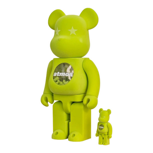 Bearbrick atmos × LACOSTE 100%+400% schräg