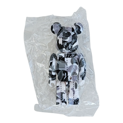 Bearbrick BAPE Play Camo Series 1 Black 100% Rückseite
