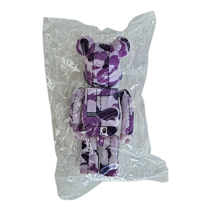 Bearbrick BAPE Play Camo Series 1 Purple 100% Rückseite