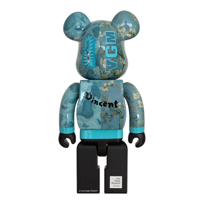 Bearbrick BAPE® × Van Gogh Museum Almond Blossom Shark 100%+400% Rückseite