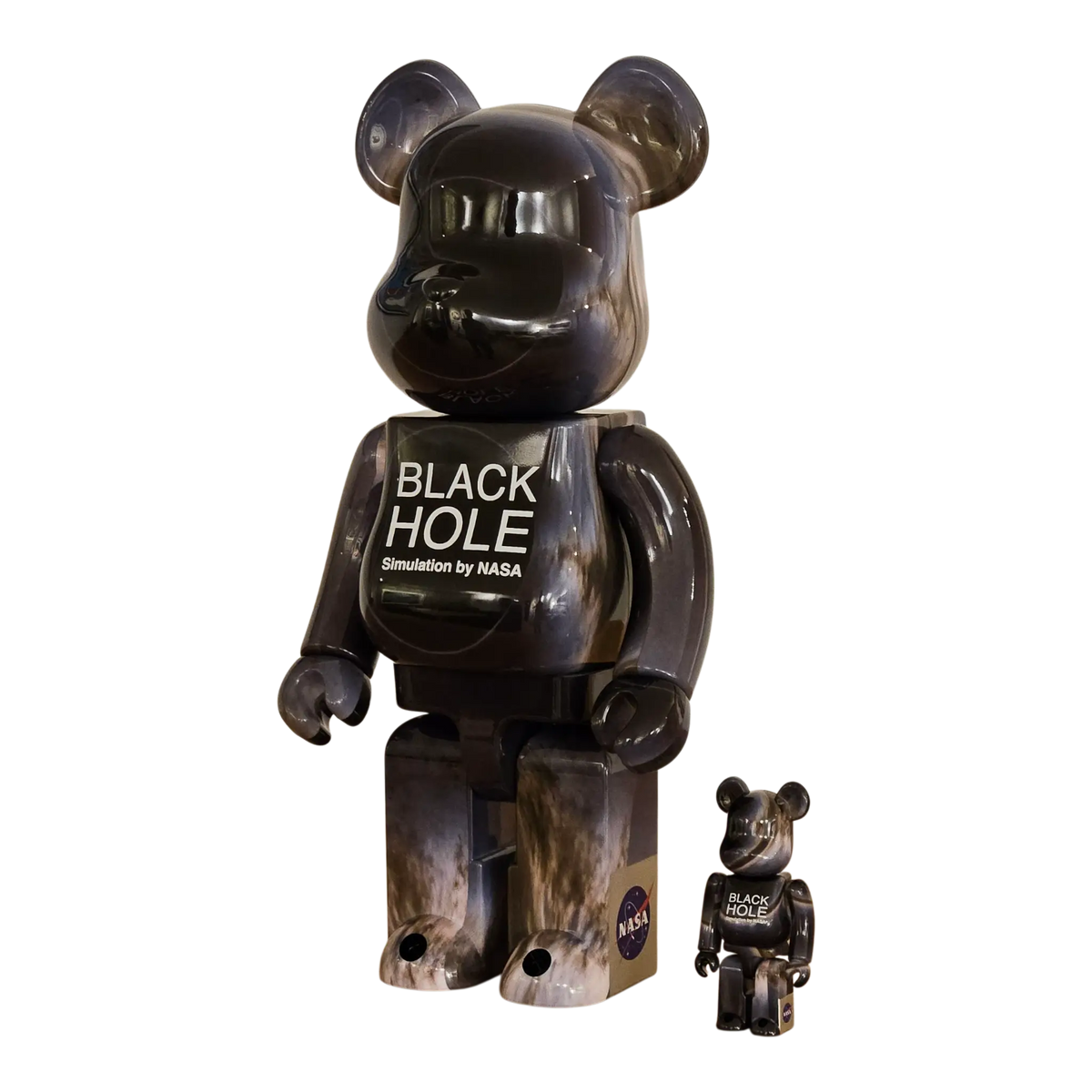 Bearbrick Black Hole Simulation by NASA 100%+400% schräg