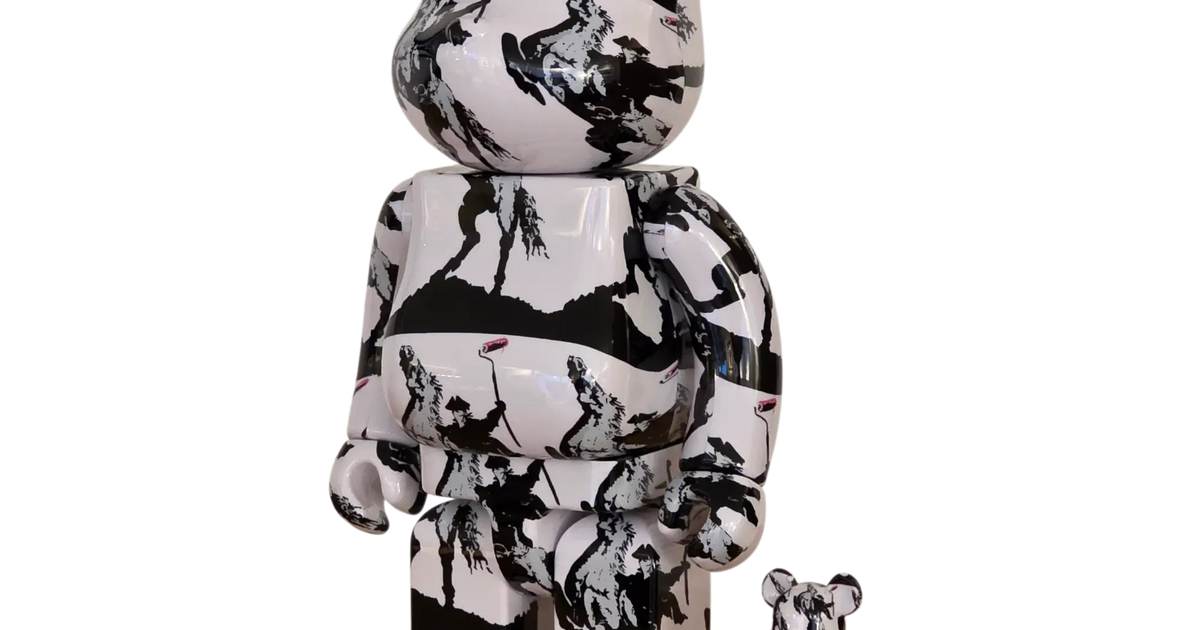 BE@RBRICK Brandalism 