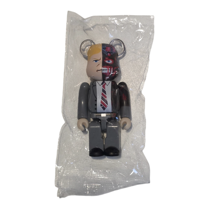 Bearbrick Chase Batman: The Dark Knight Trilogy Two-Face™ 100% in Folie