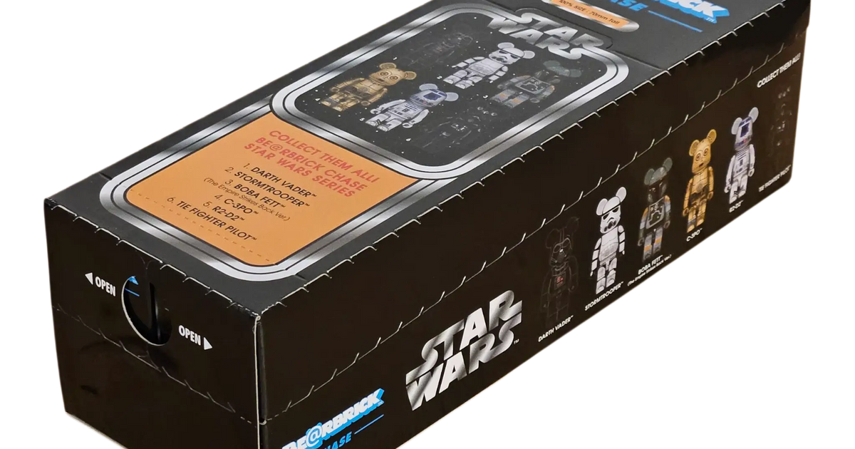 BE@RBRICK Chase Star Wars #1 Box of 12 100% | MyBearBrick.de