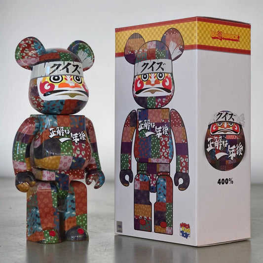 Bearbrick Daruma Quiz "The answer will be revealed in one year" 400% mit Verpackung