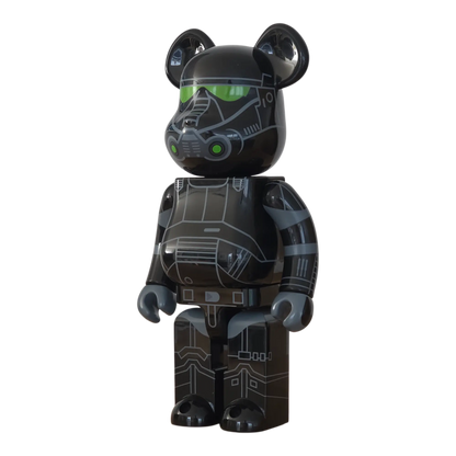 Bearbrick Death Trooper [Star Wars] 400% schräg