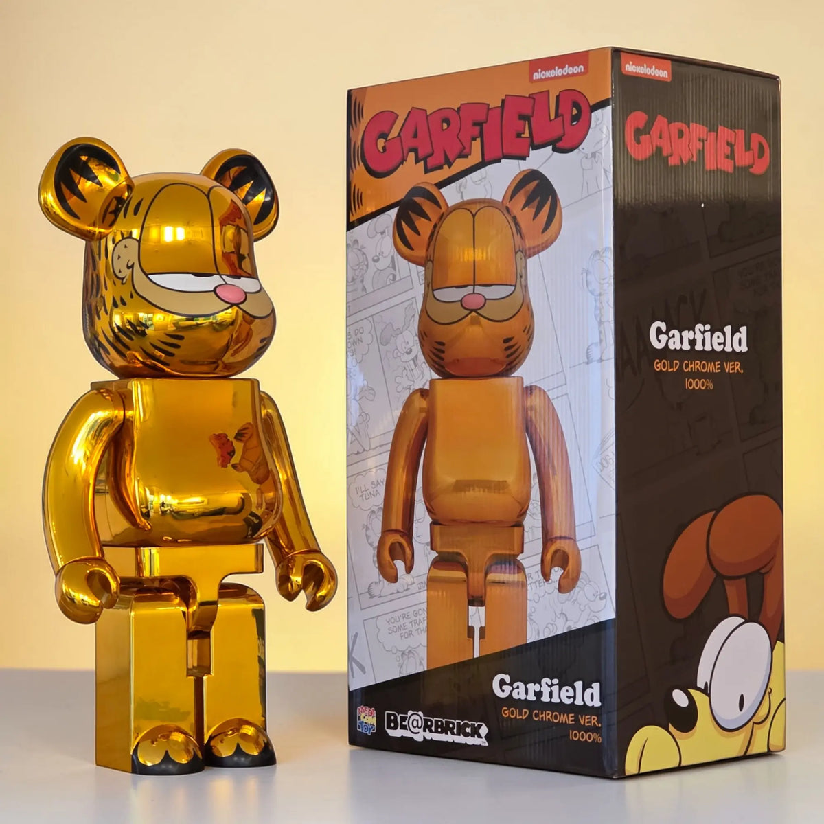 BE@RBRICK Garfield Gold Chrome Version 1000% BE@RBRICK Garfield Gold Chrome Version 1000%