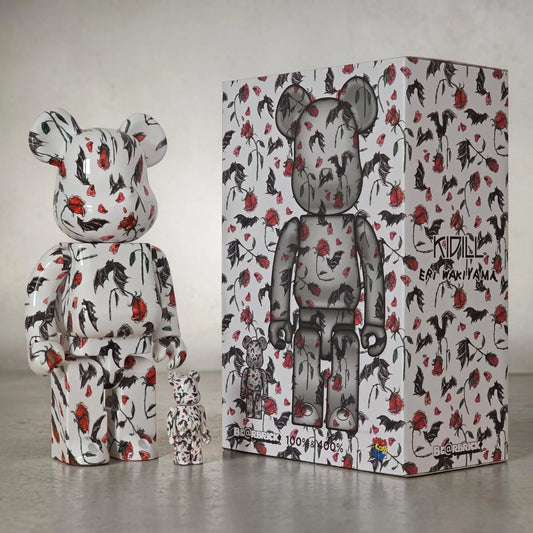 Bearbrick KIDILL × Eri Wakiyama "Bat & Rose" White 100%+400% mit Verpackung