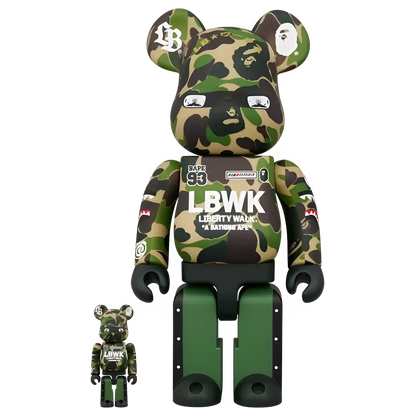 Bearbrick LBWK × BAPE 100%+400% Herstellerbild 1