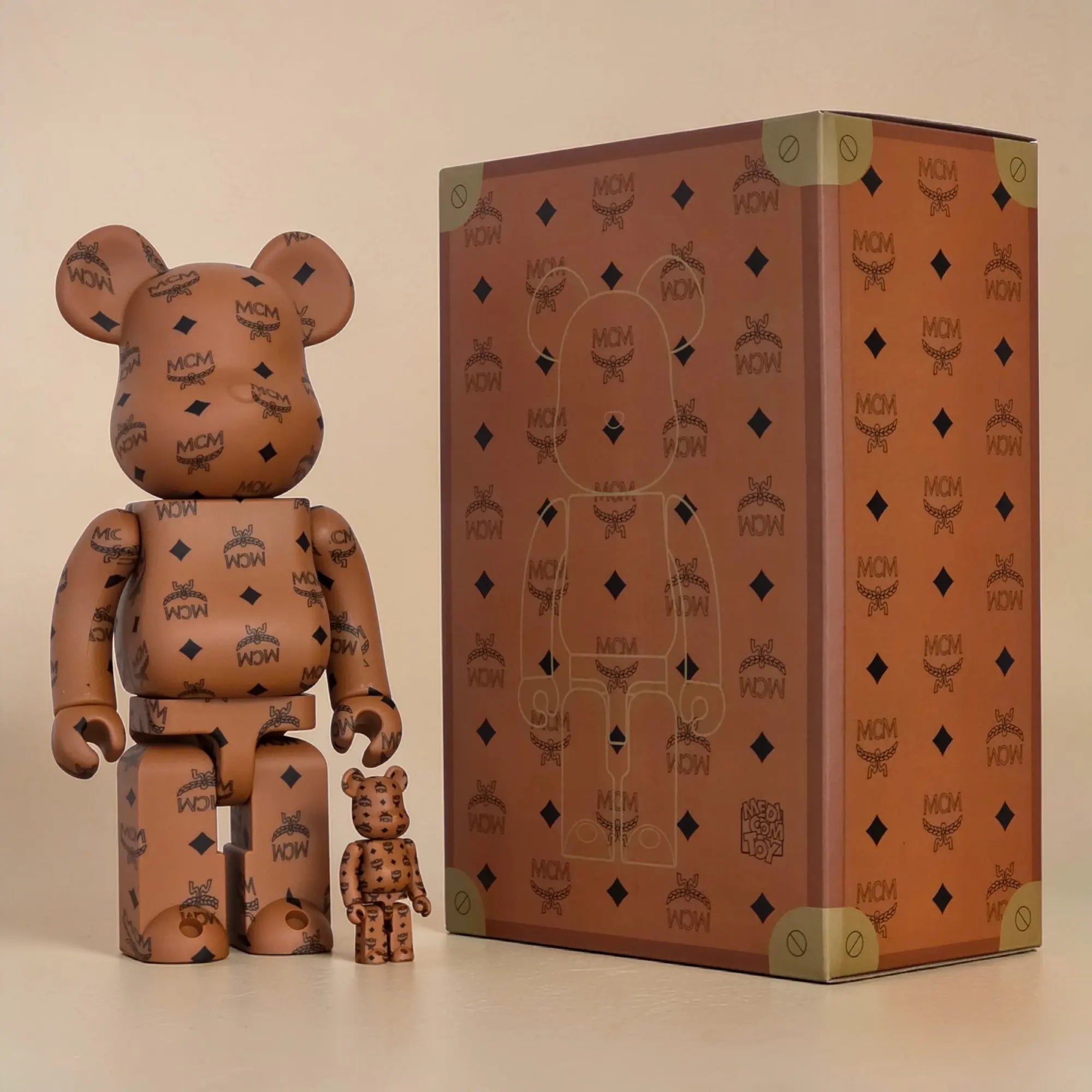 MCM & BE@RBRICK キャラクターグッズ コラボレーション第3弾
