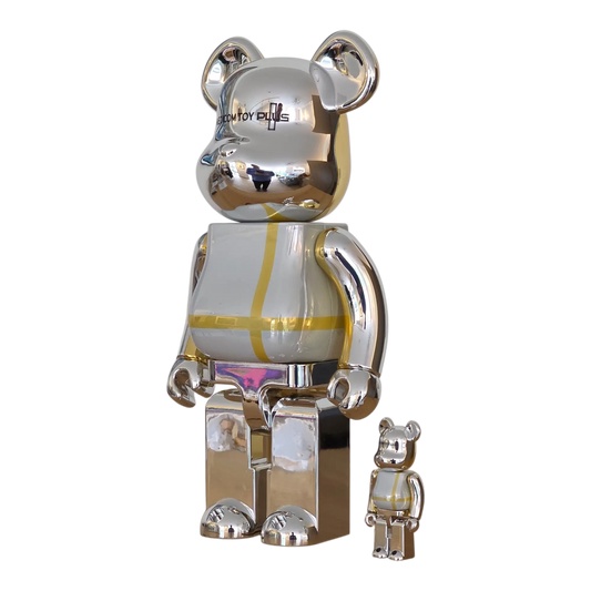 Bearbrick Medicom Toy Plus Silver Chrome Version 100%+400% schräg