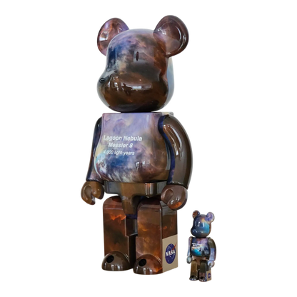 Bearbrick NASA Hubble Space Telescope "Lagoon Nebula (Messier 8)" 100%+400% schräg