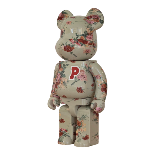 Bearbrick Pink House 400% schräg