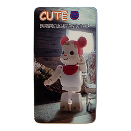 Bearbrick Series 13 Cute "Little Red Riding Hood" 100% Begleitkarte