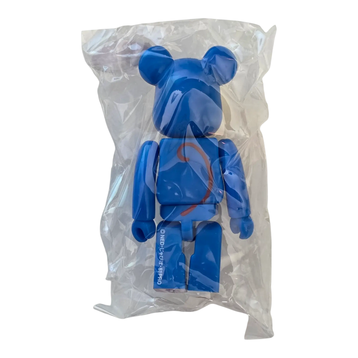Bearbrick Series 29 Cute "Nyan-Chu" [World Broadcasting] 100% in Folie Rückseite