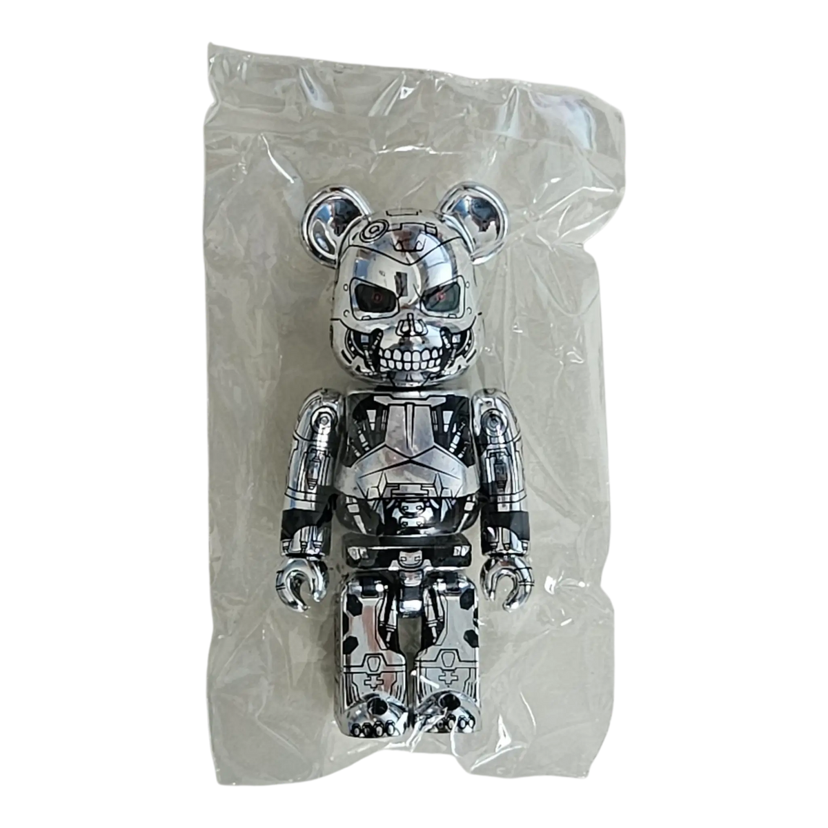 Bearbrick Series 32 SF "Endoskeleton" [Terminator Genisys] 100% in Folie