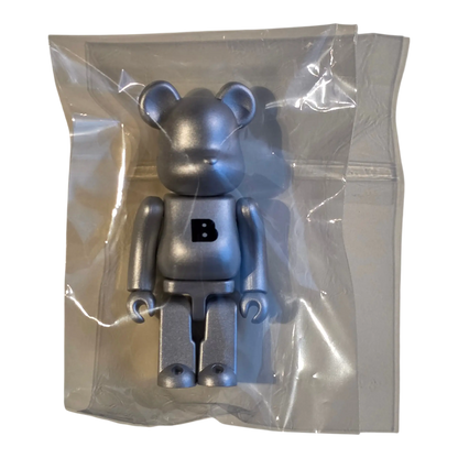 Bearbrick Series 34 Basic Letter 100% in Folie