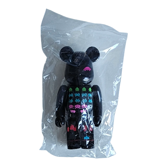 Bearbrick Series 37 Pattern "Space Invaders" 100% in Folie