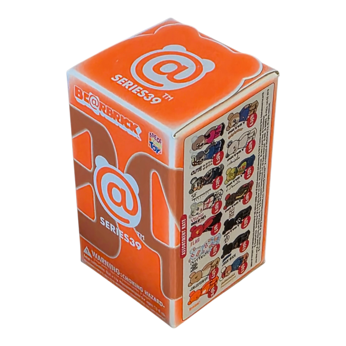 Bearbrick Series 39 Blindbox 100% schräg