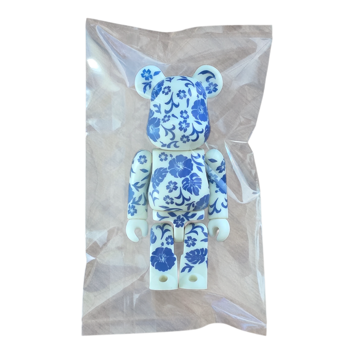 Bearbrick Series 4 Pattern "Hibiscus" 100% SECRET in Folie