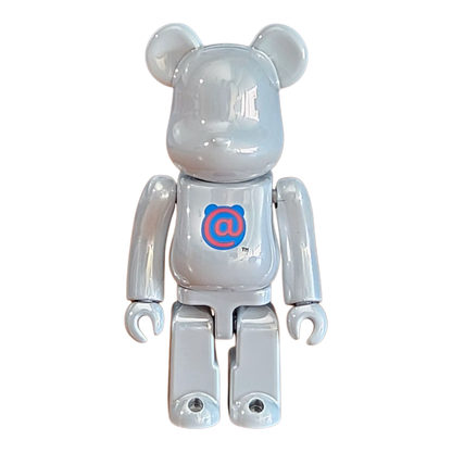 Bearbrick Series 41 Artist "1st Model White Chrome" 100% SECRET Bild