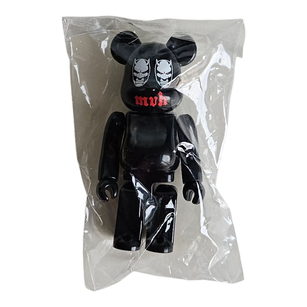 Bearbrick Series 41 Artist "Mutant Vinyl Hardcore (MVH)" 100% in Folie