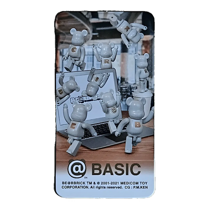 Bearbrick Series 42 Basic Letter 100% Begleitkarte
