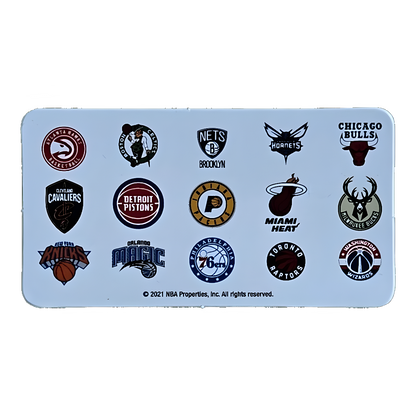 Bearbrick Series 42 Hero NBA Eastern Conference 100% Begleitkarte