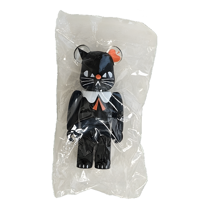 Bearbrick Series 43 Artist "Robin the Black Cat" 100% in Folie