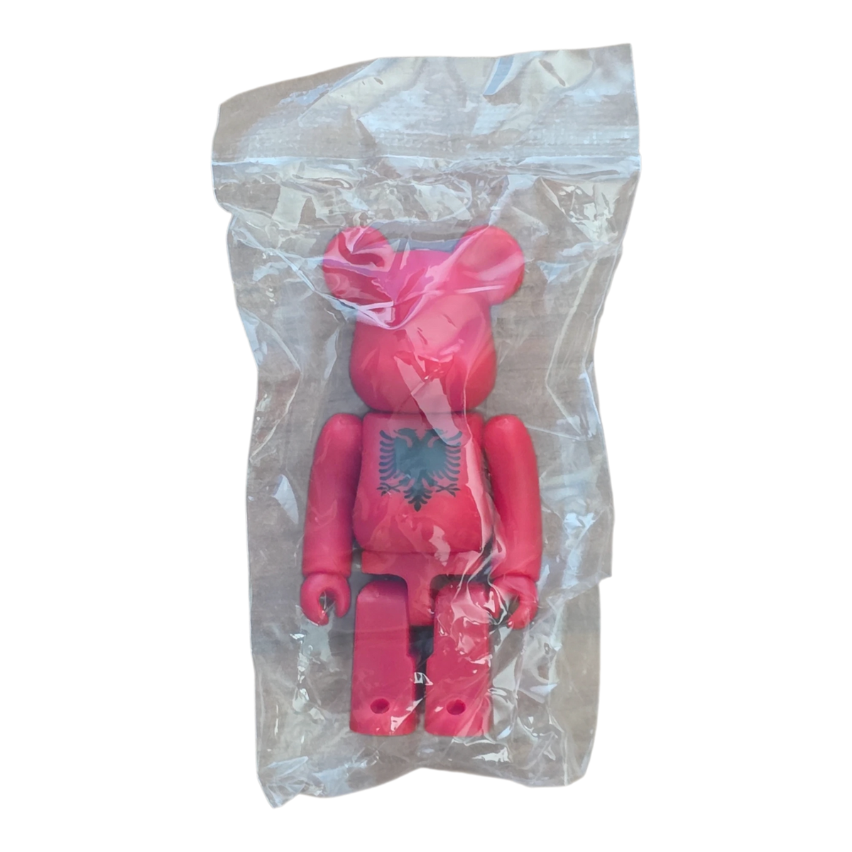 Bearbrick Series 52 Flag "Albania" 100% in Folie