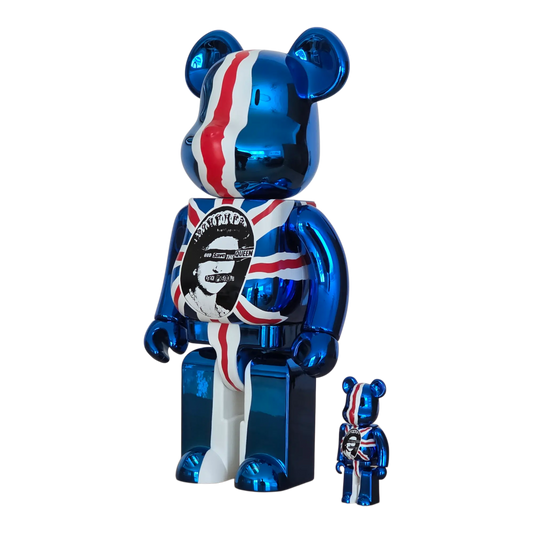 Bearbrick Sex Pistols "God Save the Queen" Chrome Version 100%+400% schräg