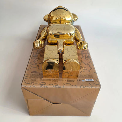 Bearbrick Sorayama × Baby Milo® Gold Version 1000% Echtheitsmerkmale